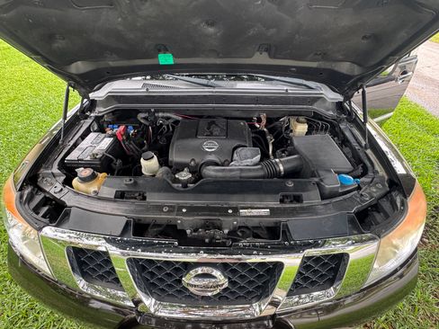 Used 2014 Nissan Armada SL w/ Moonroof Package image 14