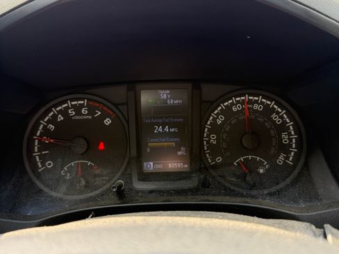 Used 2021 Toyota Tacoma SR image 14