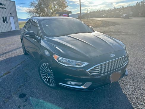 Used 2017 Ford Fusion SE image 14