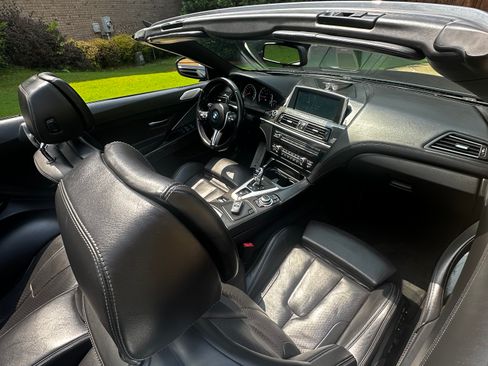 Used 2013 BMW M6 Convertible RWD image 9