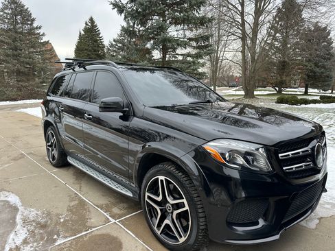 Used 2018 Mercedes-Benz GLS 550 4MATIC image 1