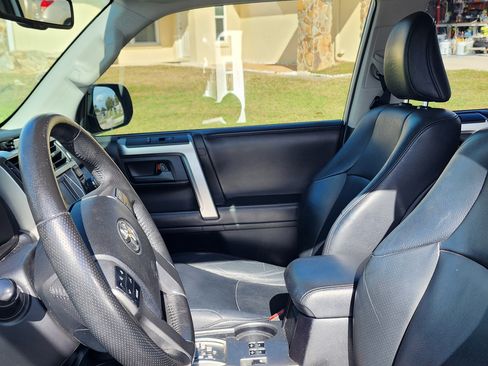 Used 2012 Toyota 4Runner Limited image 12