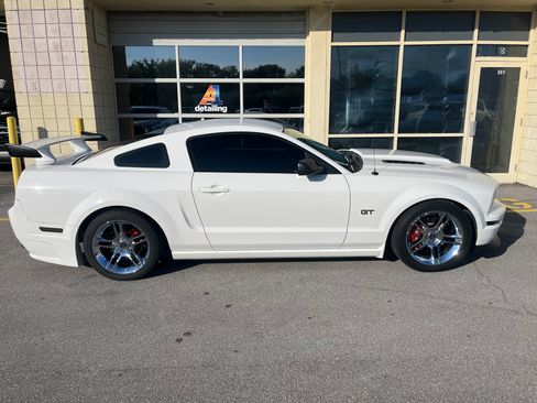 Used 2007 Ford Mustang GT image 6