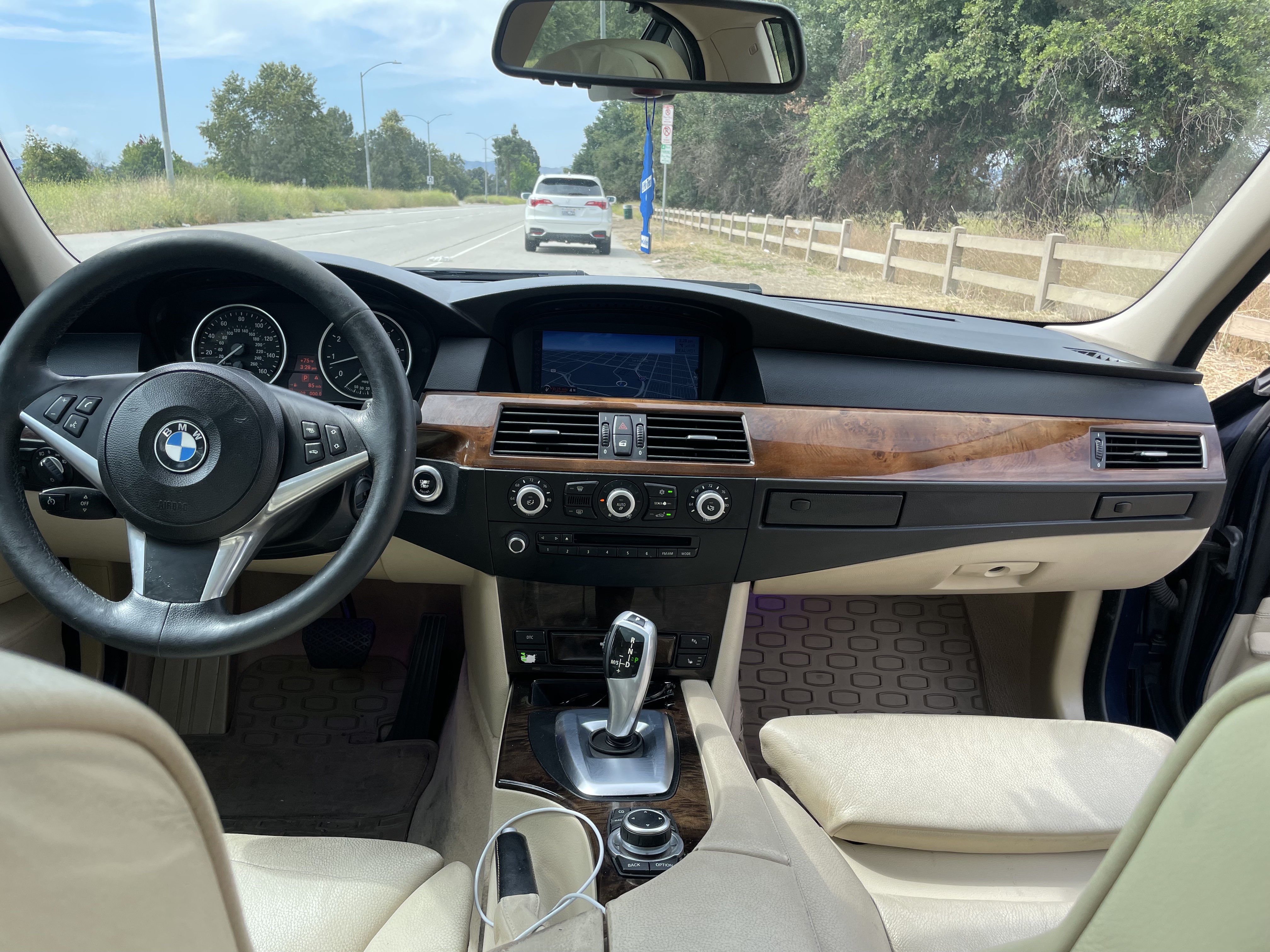 Used 2010 BMW 535i Sedan RWD image 24