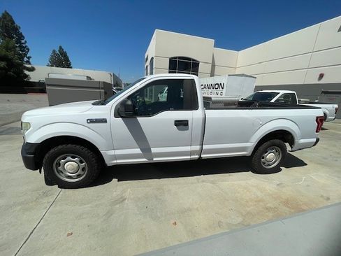 Used 2016 Ford F150 XL w/ Equipment Group 101A Mid RWD image 2