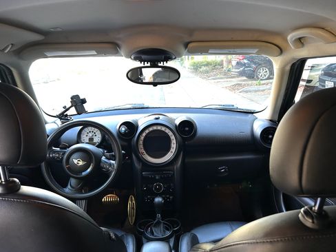 Used 2014 MINI Cooper Countryman S image 8