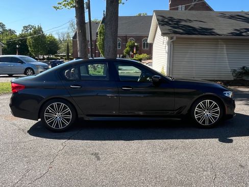 Used 2018 BMW 540i w/ M Sport Package image 8
