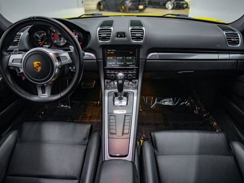 Used 2014 Porsche Cayman S image 16