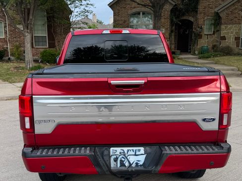 Used 2020 Ford F150 Platinum w/ Equipment Group 701A Luxury image 6