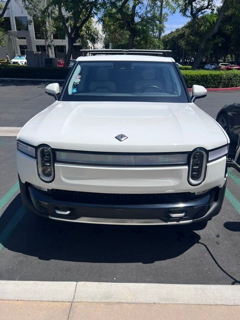 Used 2022 Rivian R1T Adventure AWD/4WD image 1