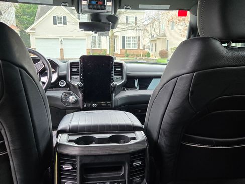 Used 2025 RAM 1500 Limited image 21