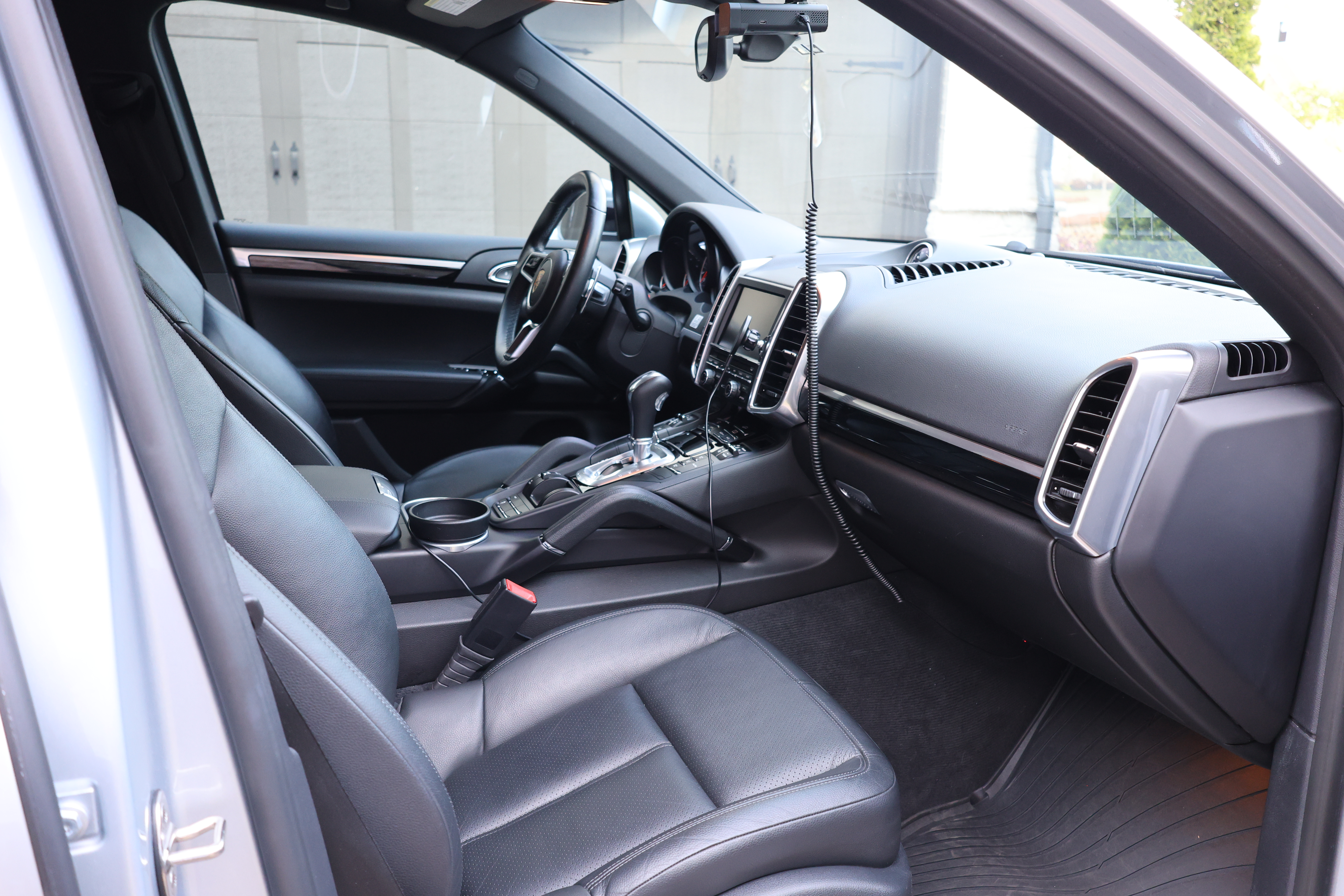 Used 2016 Porsche Cayenne Diesel AWD/4WD image 16