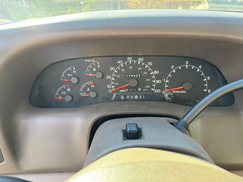 Used 1999 Ford F250 4x4 SuperCab Super Duty image 10