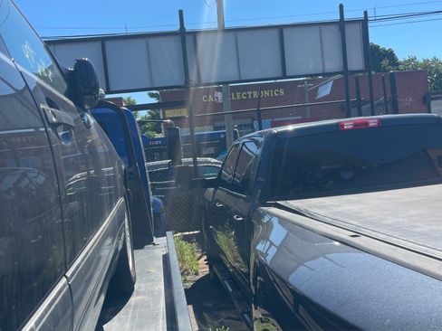 Used 2020 RAM 3500 Tradesman w/ Chrome Appearance Group AWD/4WD image 8