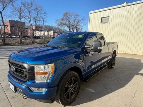Used 2022 Ford F150 XLT w/ Equipment Group 301A Mid image 5