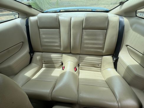 Used 2005 Ford Mustang GT Premium image 13