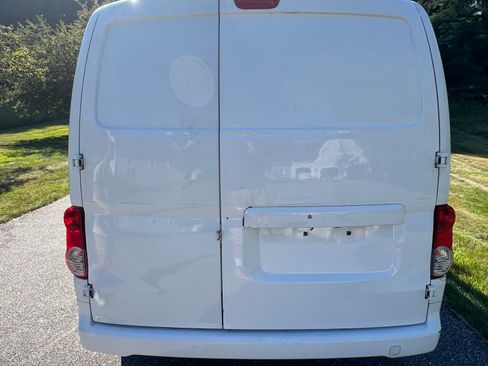 Used 2019 Nissan NV200 SV w/ Navigation Package FWD image 5