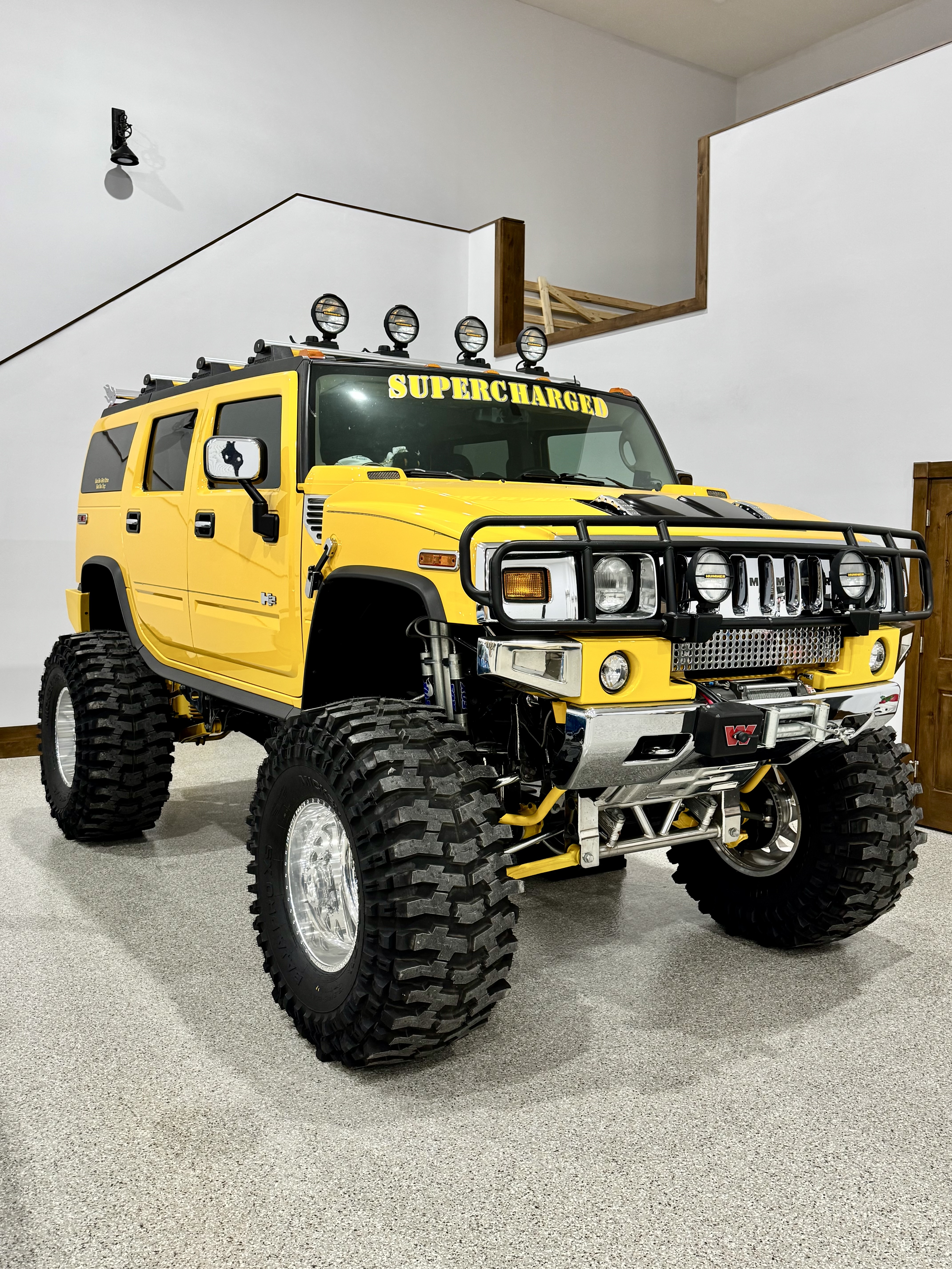 Used 2003 HUMMER H2 w/ Preferred Equipment Group AWD/4WD image 1