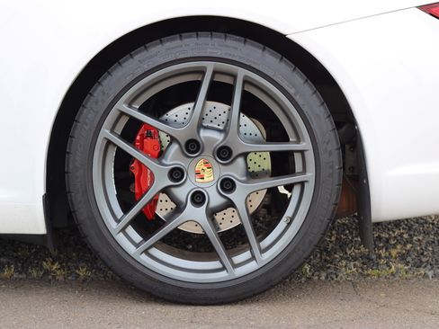 Used 2009 Porsche 911 Carrera S RWD image 26
