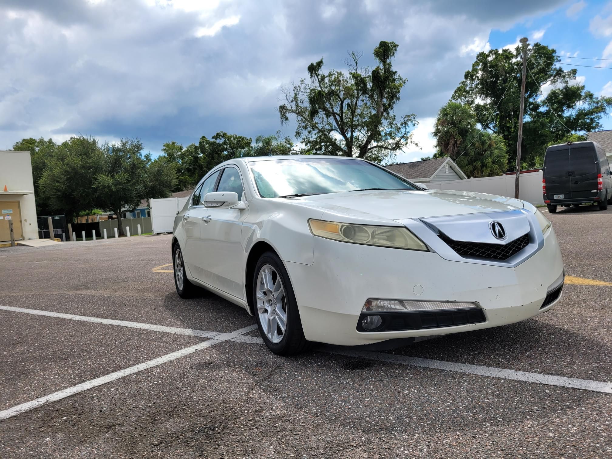 Used 2009 Acura TL w/ Technology Package FWD image 4