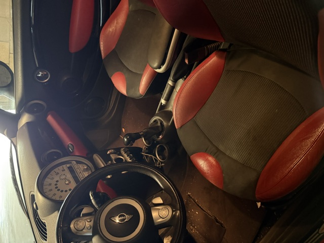 Used 2009 MINI Cooper S FWD image 12