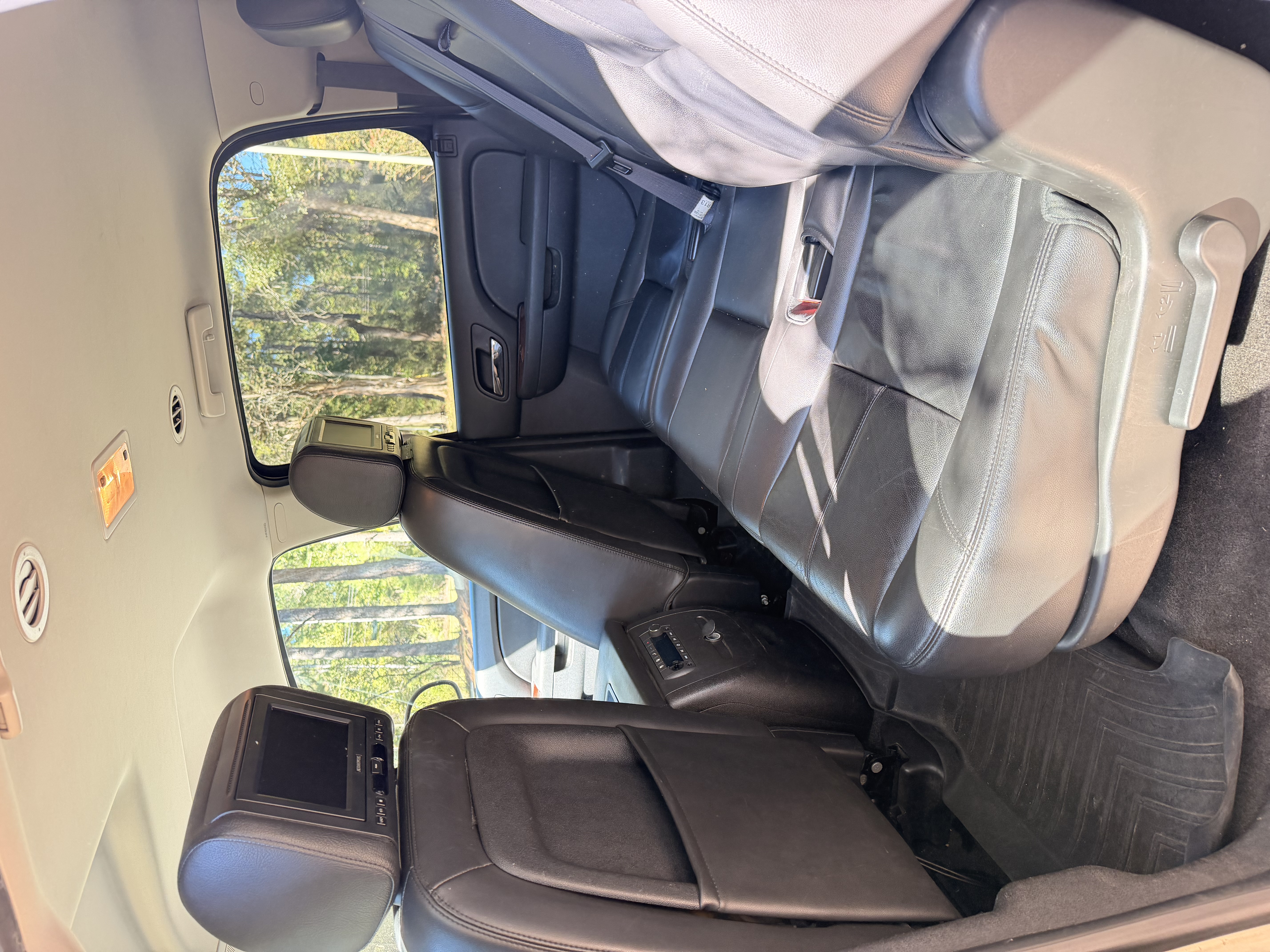 Used 2013 GMC Yukon XL SLT RWD image 15