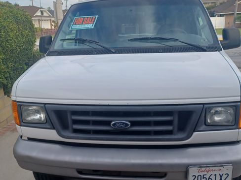 Used 2006 Ford E-350 and Econoline 350 Super Duty image 5