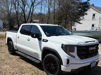 Used 2022 GMC Sierra 1500 Elevation w/ Elevation Premium Package