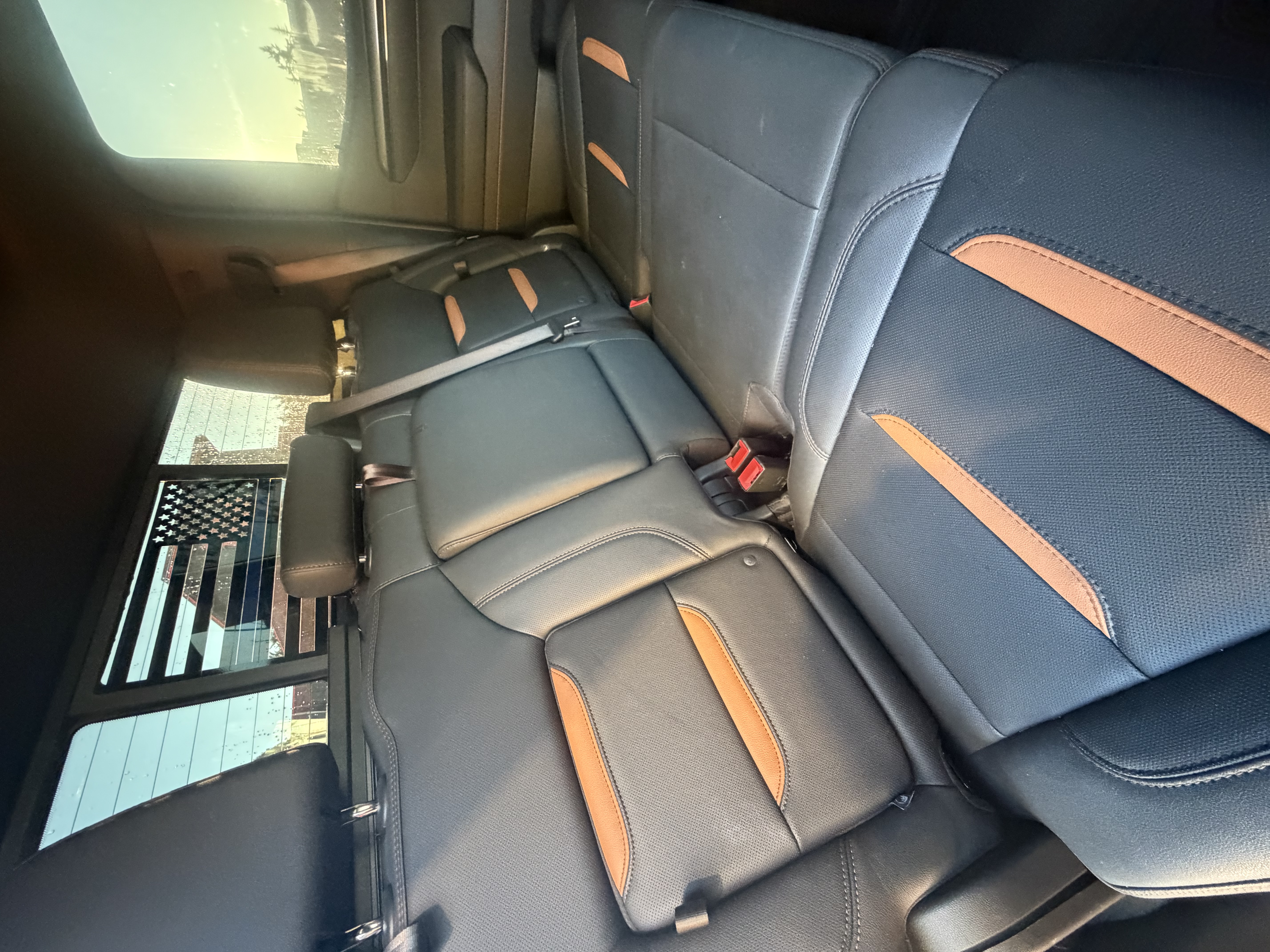 Used 2025 GMC Sierra 1500 AT4 w/ AT4 Premium Package AWD/4WD image 12