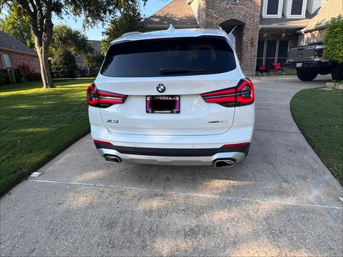 Used 2024 BMW X3 xDrive30i w/ Premium Package w/ZPA image 9