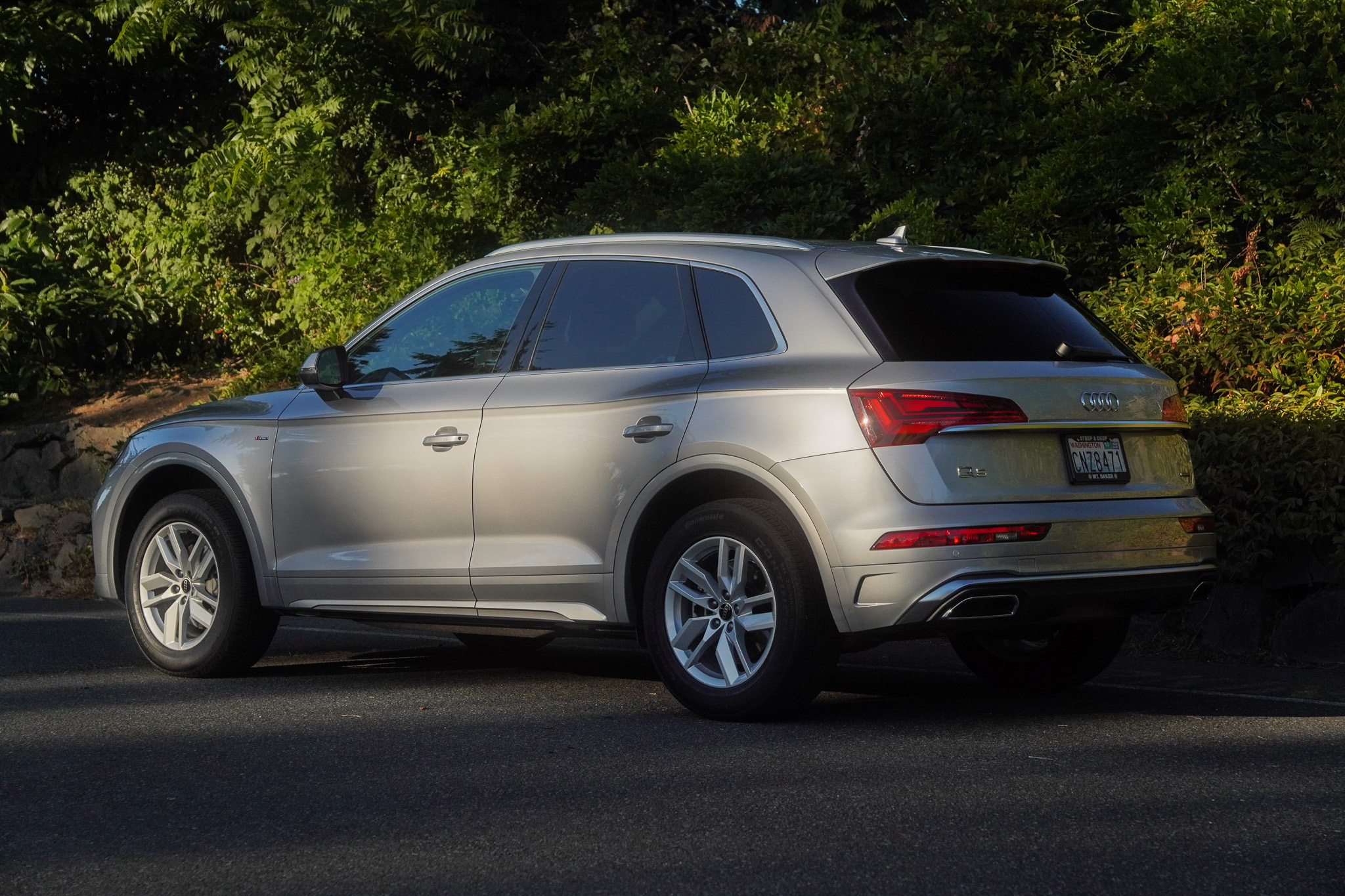Used 2023 Audi Q5 2.0T Premium w/ Convenience Package AWD/4WD image 4