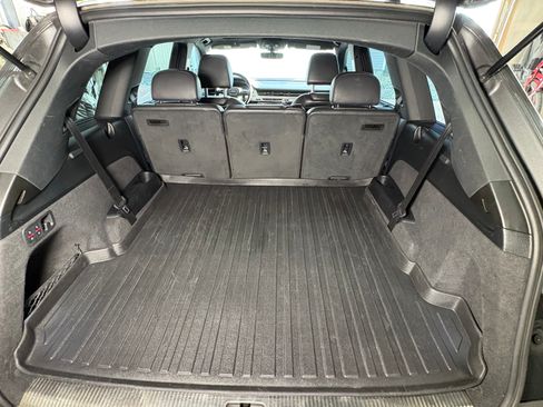 Used 2019 Audi Q7 2.0T Premium Plus w/ Premium Plus Package image 13