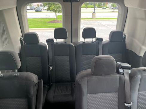 Used 2021 Ford Transit 350 XLT image 9