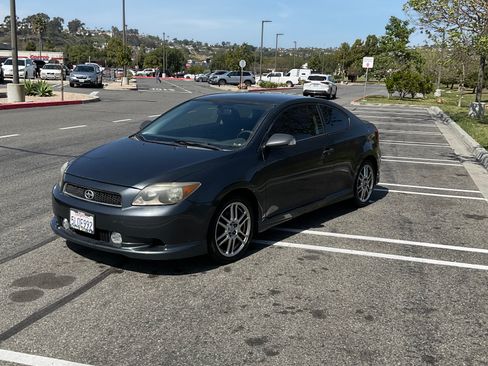 Used 2005 Scion tC image 5