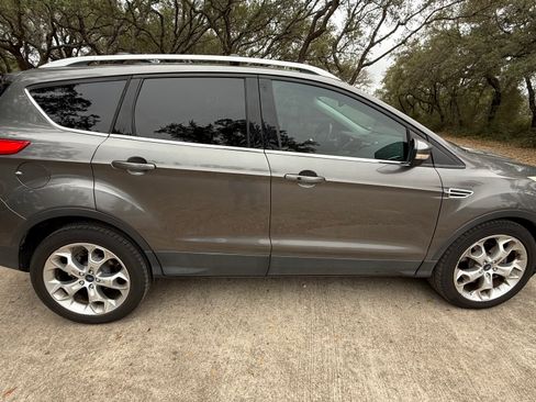 Used 2013 Ford Escape Titanium w/ Parking Technology Pkg image 10