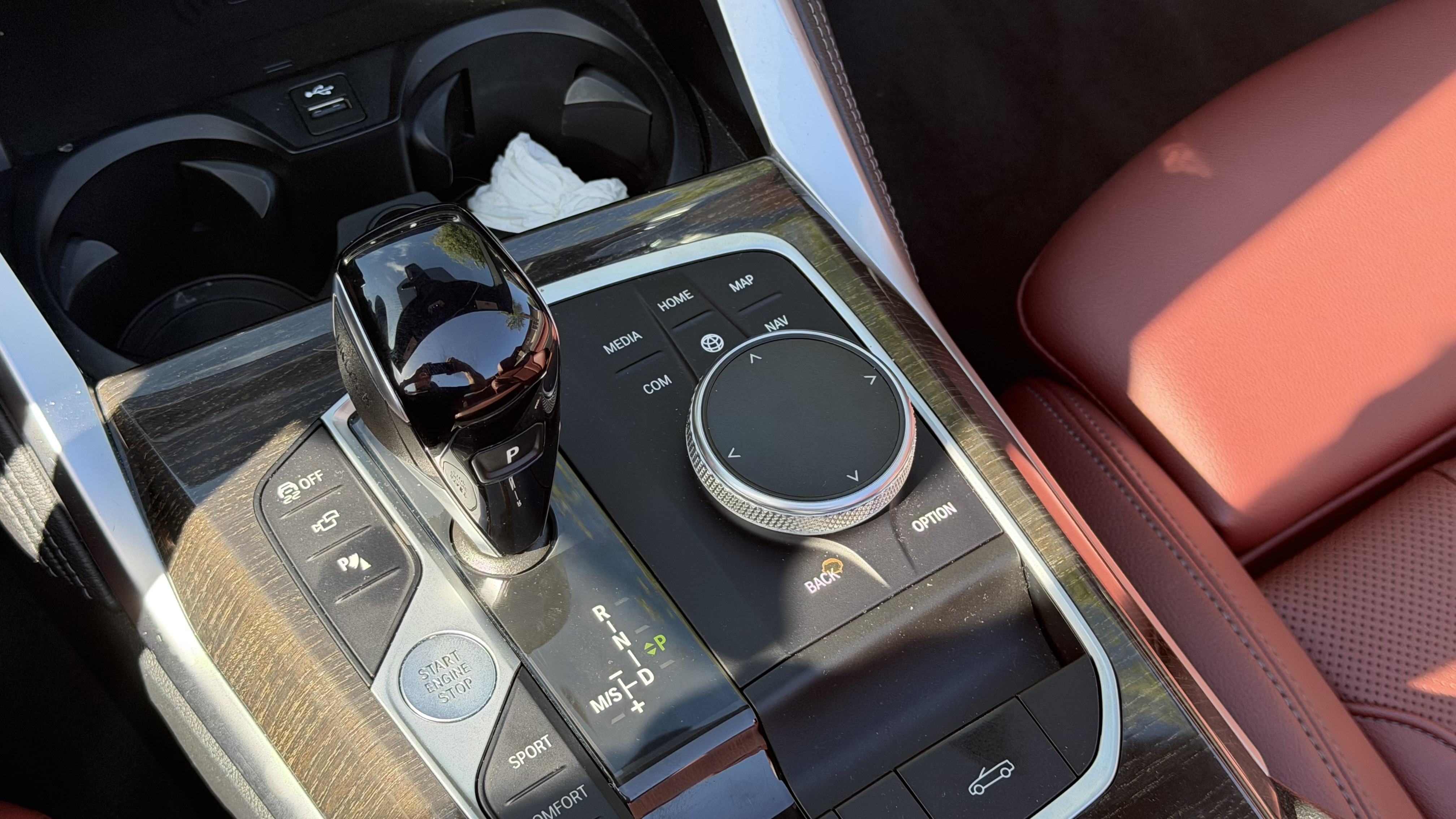 Used 2022 BMW M440i Convertible w/ Premium Package RWD image 8