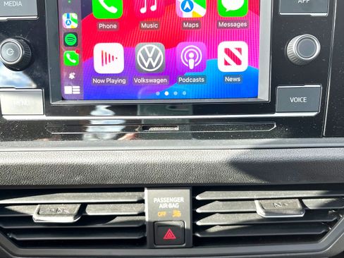 Used 2021 Volkswagen Jetta R-Line image 8