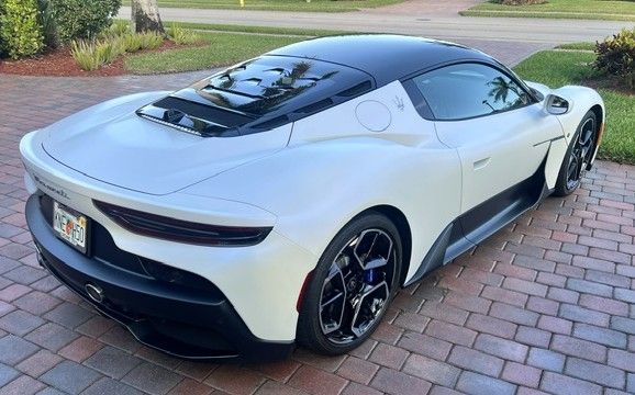 Used 2022 Maserati MC20 Coupe RWD image 8