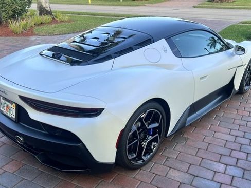 Used 2022 Maserati MC20 Coupe image 8