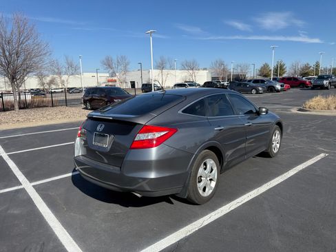 Used 2010 Honda Crosstour EX-L image 11