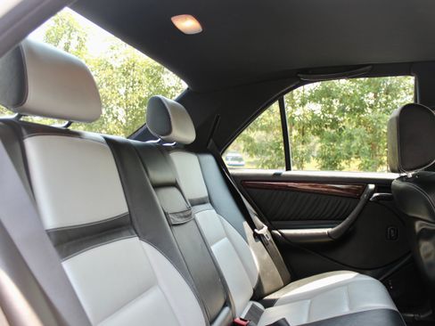 Used 1998 Mercedes-Benz C 43 AMG Sedan image 26