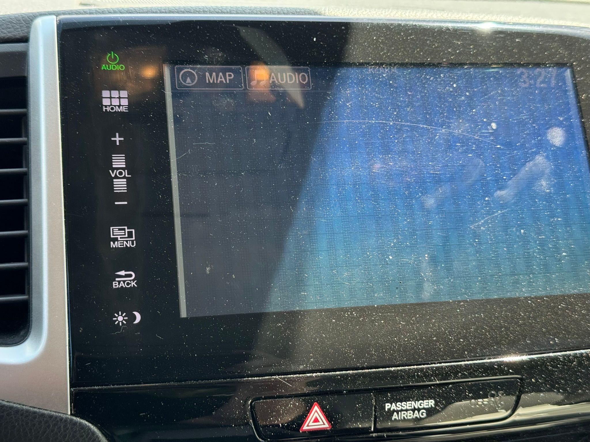 Used 2016 Honda Pilot Touring image 12