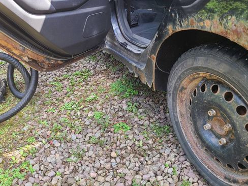 Used 2013 Ford Fiesta SE image 10