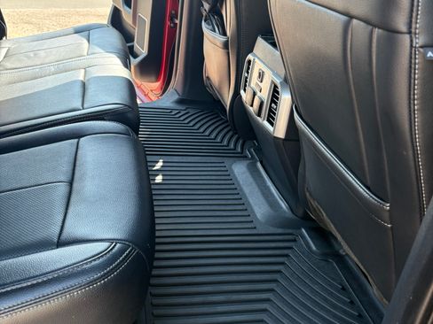 Used 2022 Ford F250 Lariat w/ Tremor Off-Road Package AWD/4WD image 16