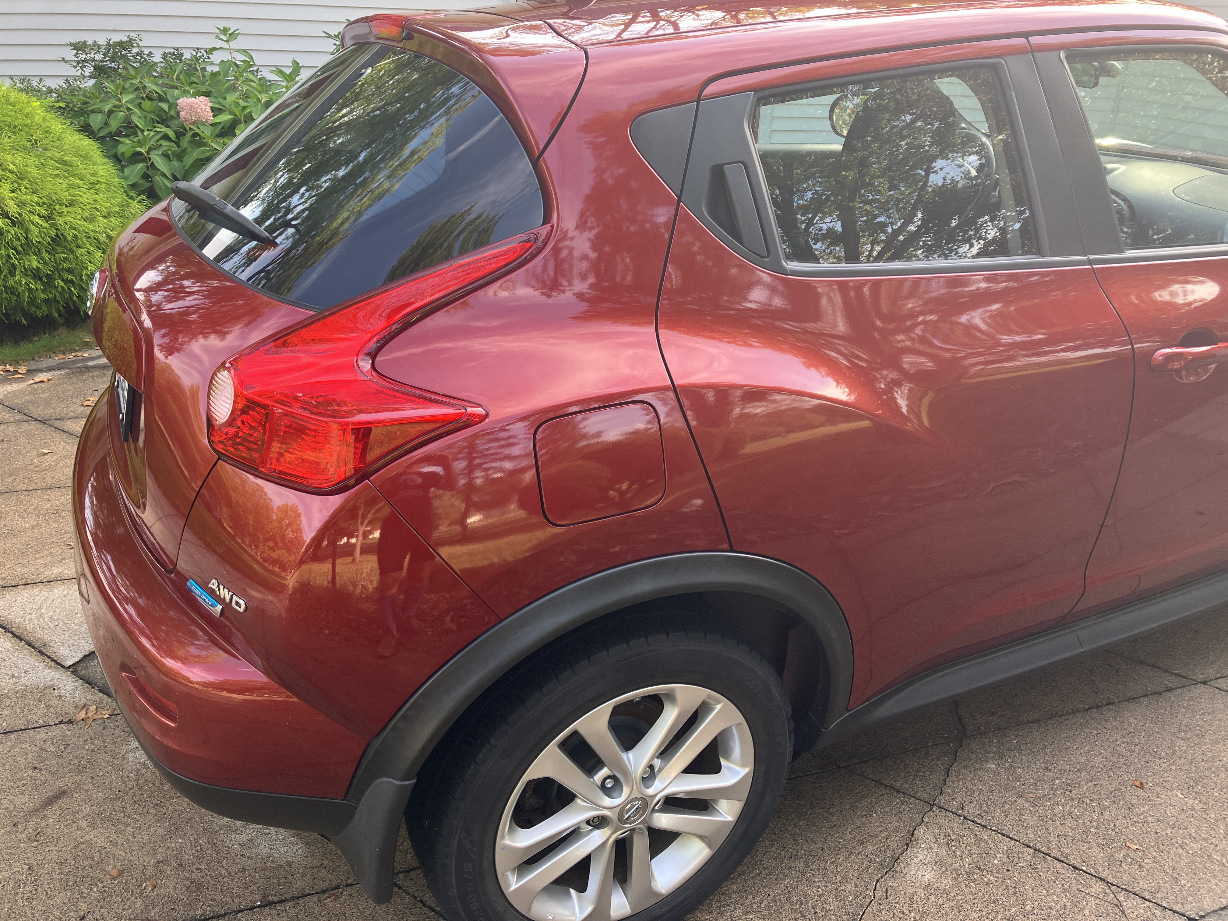 Used 2012 Nissan Juke S AWD/4WD image 8