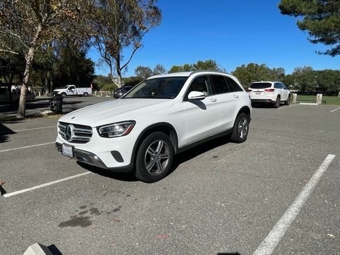 Used 2021 Mercedes-Benz GLC 300 image 1
