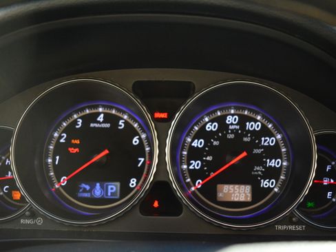 Used 2008 INFINITI M45 w/ Technology Pkg image 29