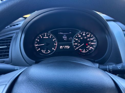 Used 2014 Nissan Altima 2.5 S image 5