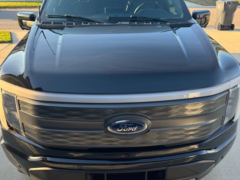 Used 2023 Ford F150 Lightning Lariat w/ Equipment Group 511A High image 10