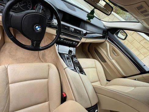 Used 2011 BMW 535i Sedan RWD image 9